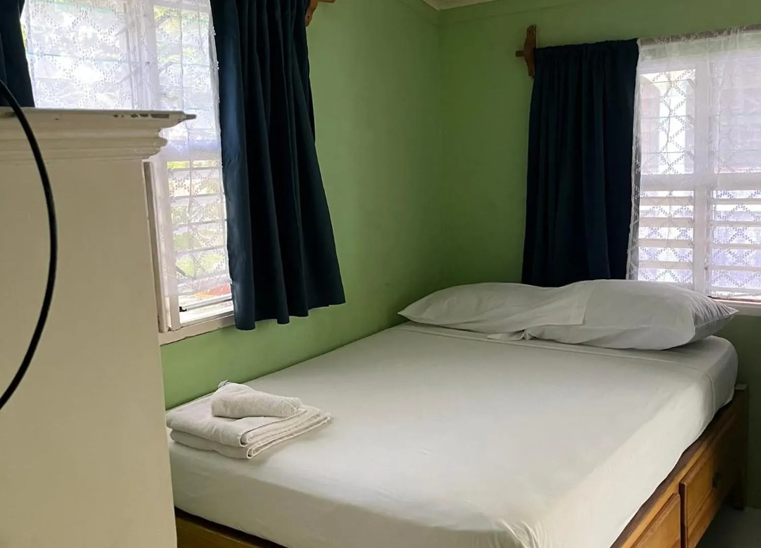 Andre'S Guest House Νεγκρίλ