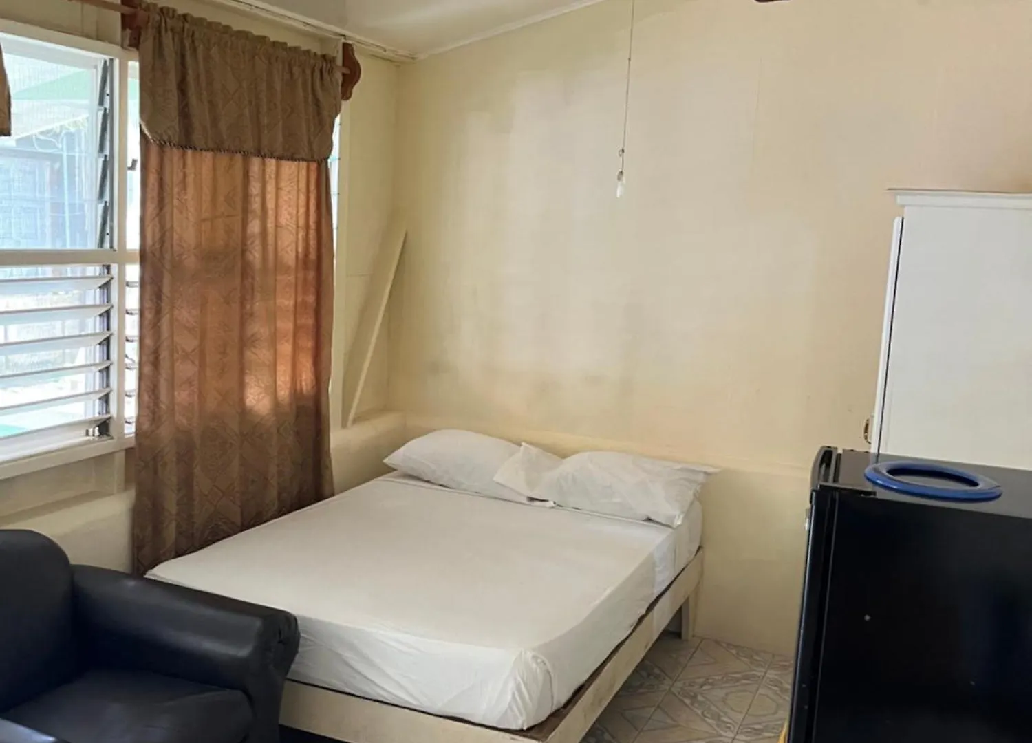 Andre'S Guest House Νεγκρίλ