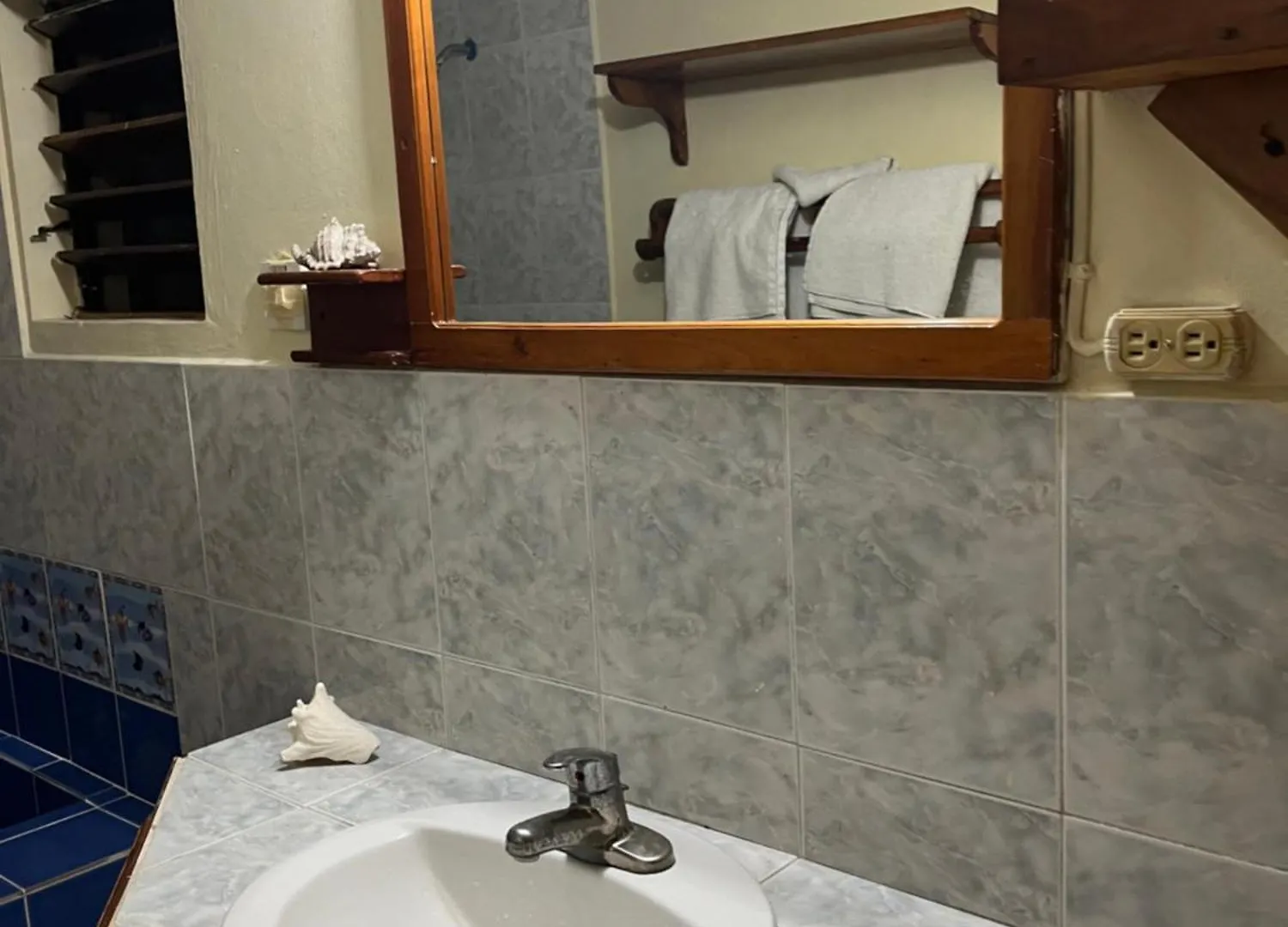 Andre'S Guest House Νεγκρίλ