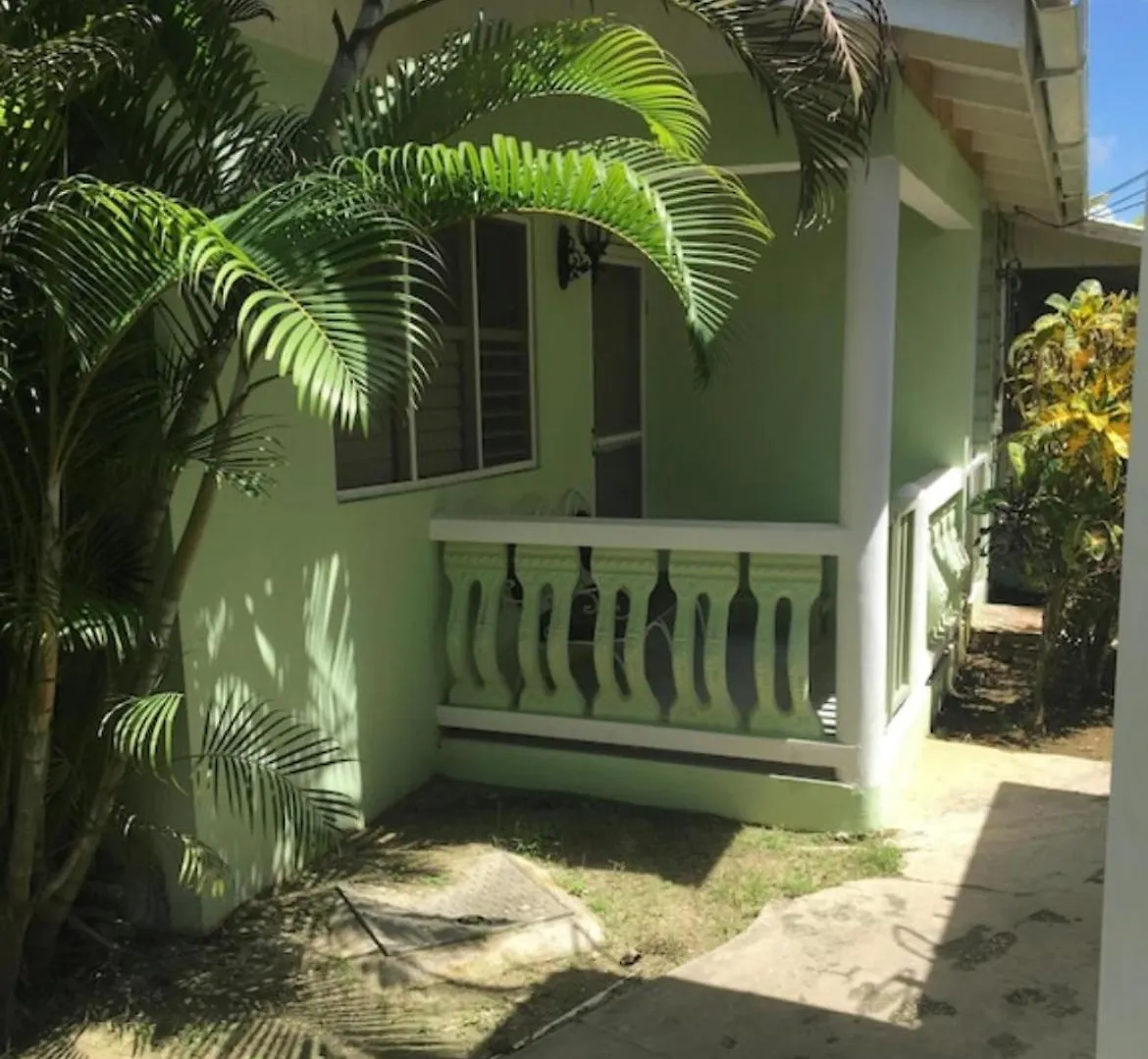 Andre'S Guest House Νεγκρίλ