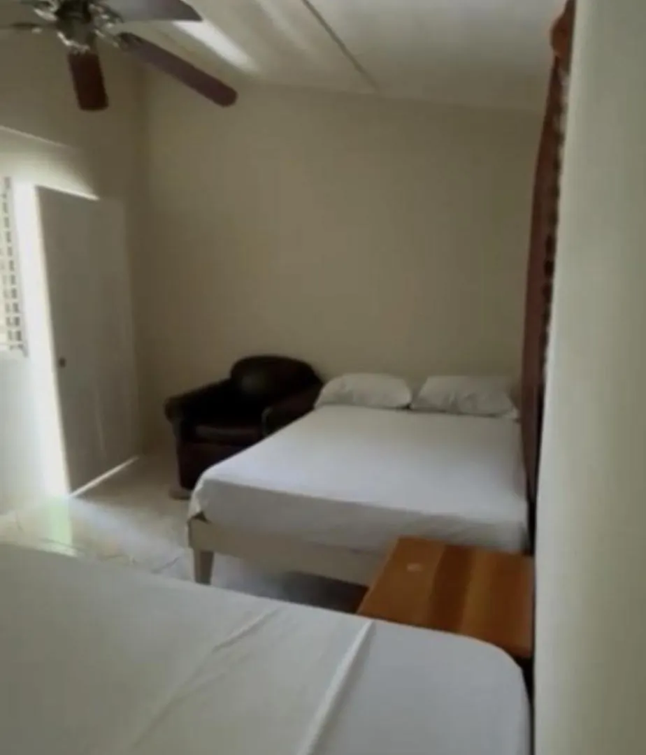 Andre'S Guest House Νεγκρίλ 0*,